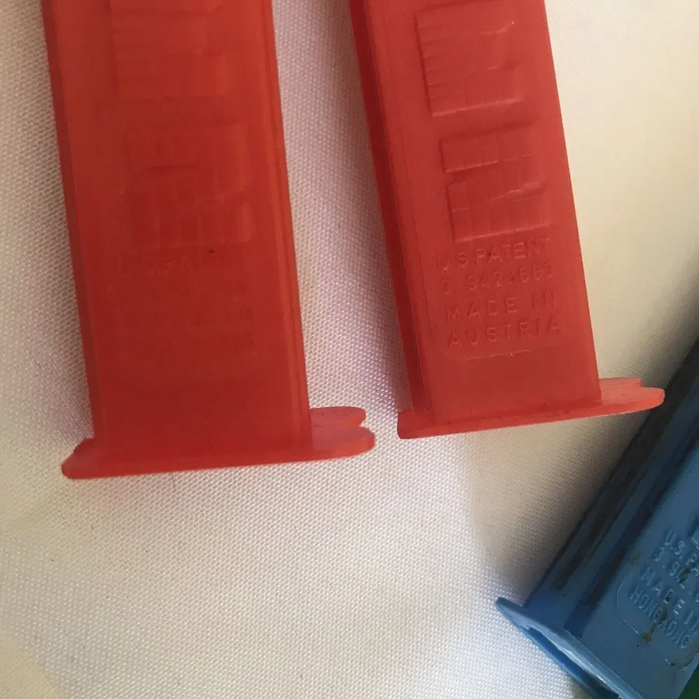 PEZ Dispensers Lot of 21 PEANUTS, DISNEY GARFIELD, SANTAS, LAMB AND‎ MORE